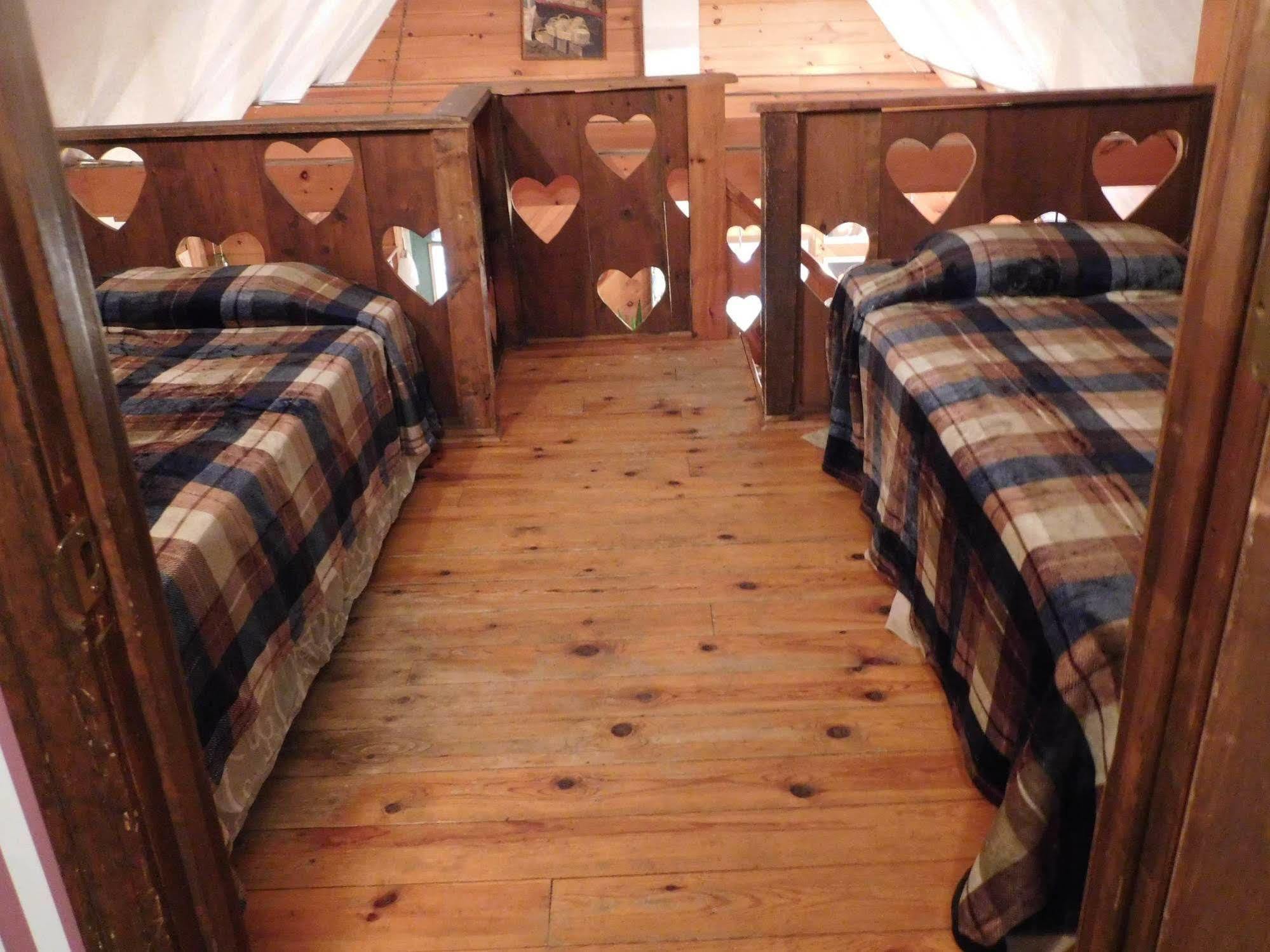 No View Farm Bed and Breakfast Rumford Εξωτερικό φωτογραφία